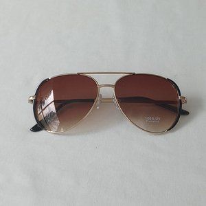 NWOT  Women's Aviator Sunglasses
